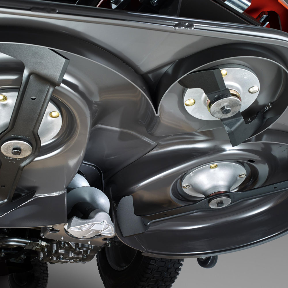 Produktabbildung: Husqvarna - RC 320Ts AWD ohne Mähdeck