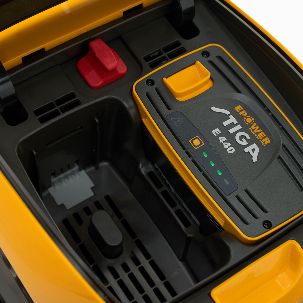 Produktabbildung: STIGA - Multiclip 547 AE K Mono inkl. Akku und Ladegerät